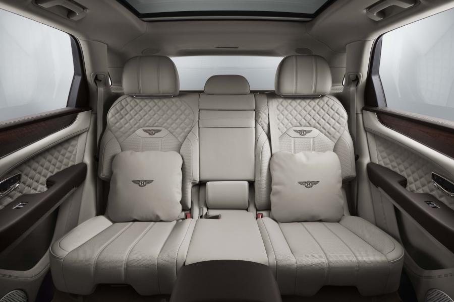 Интерьер Bentley Bentayga V8 2020 года  (WW) (фото 34 из 37)